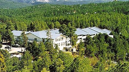 Swiss Chalet Inn Рюидозо Екстериор снимка